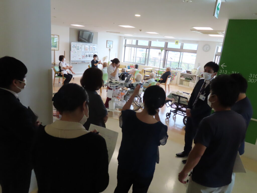 神代病院 見学