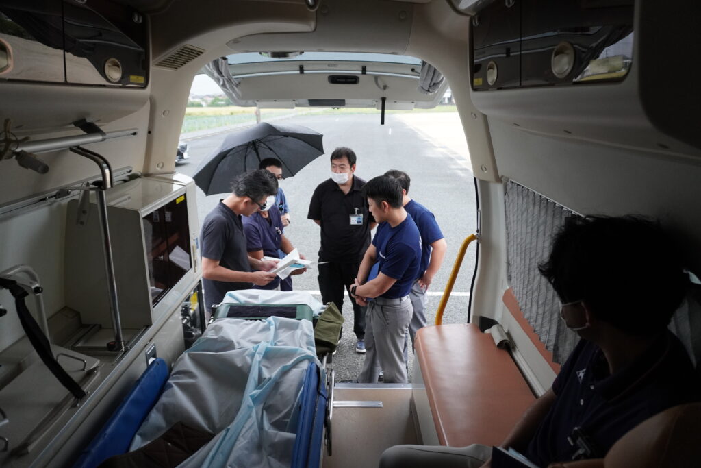 救急車 神代病院